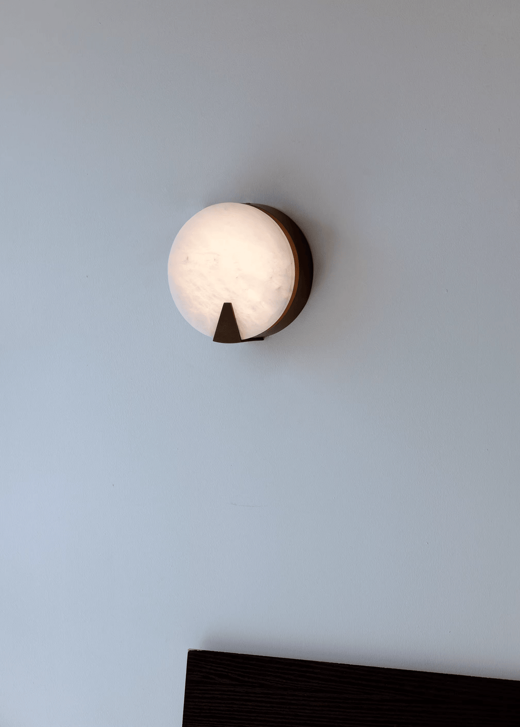 Solaris Halo Alabaster Wall Light