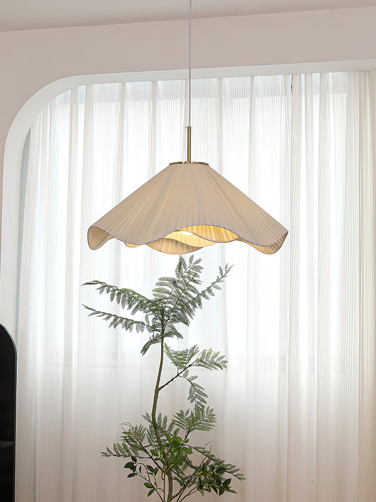 Elara Houselight Pendant Light