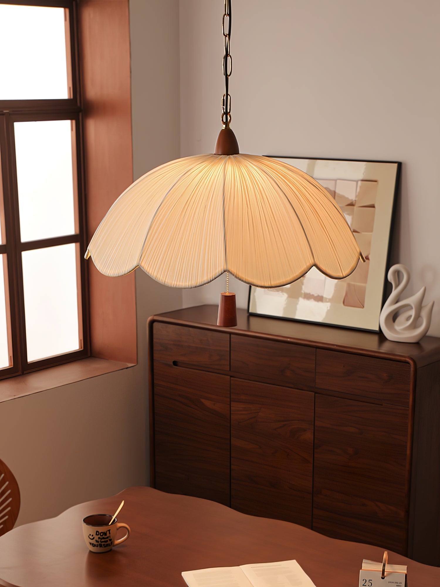 Belle Bloom Pendant Lamp