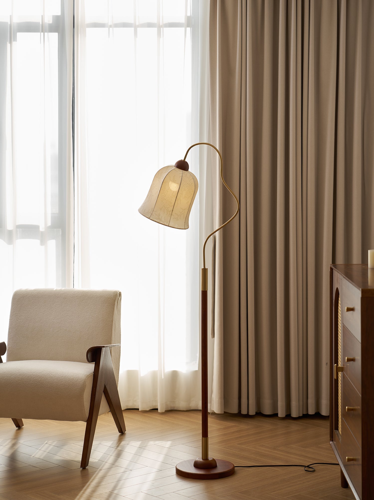 Bellvine Floor Lamp
