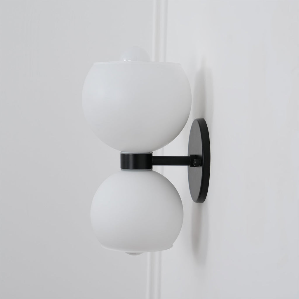 Round Pearl Bracket light Sconce
