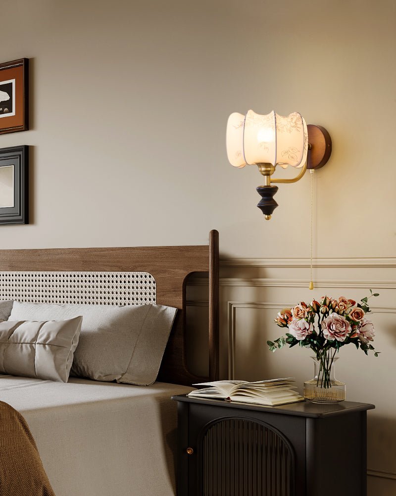 Clarendon Wall Lamp