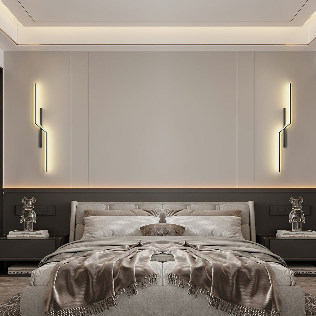 Echelon Wall Light