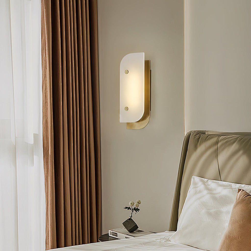 Elaris Alabaster Wall Lamp