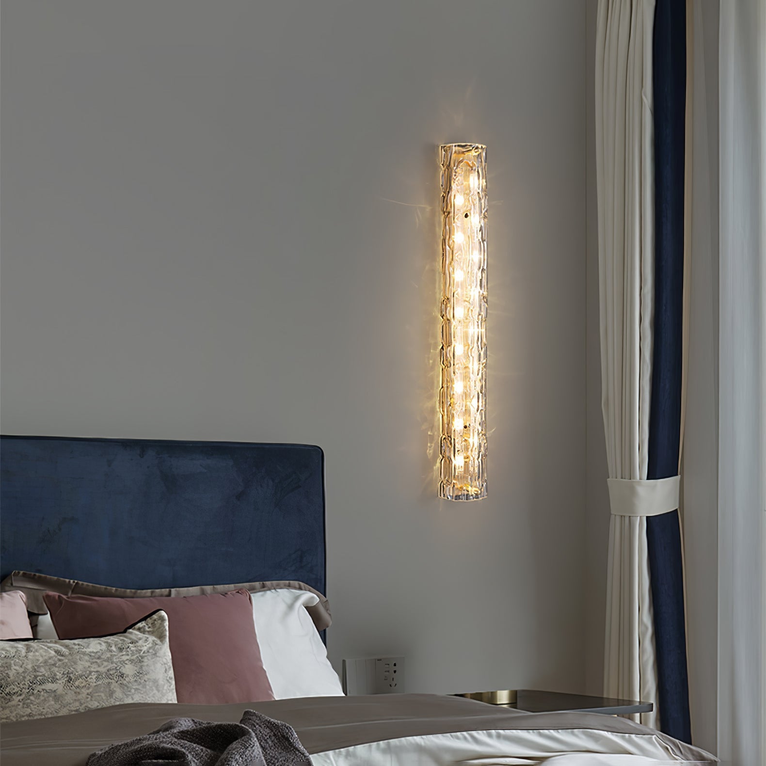 Fine Art Wall light Sconce