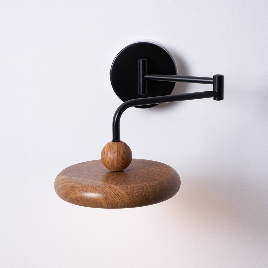 Karlin Wall Light