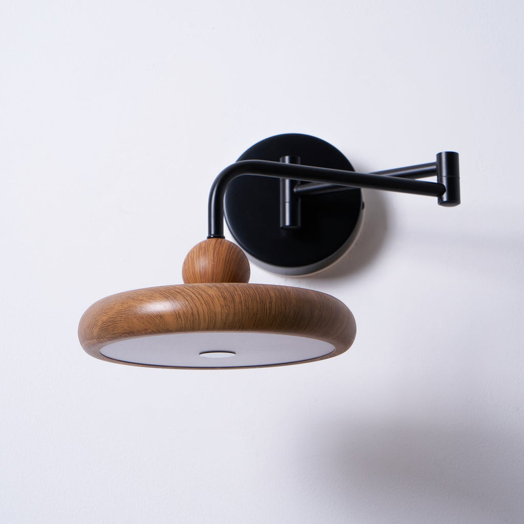 Karlin Wall Light