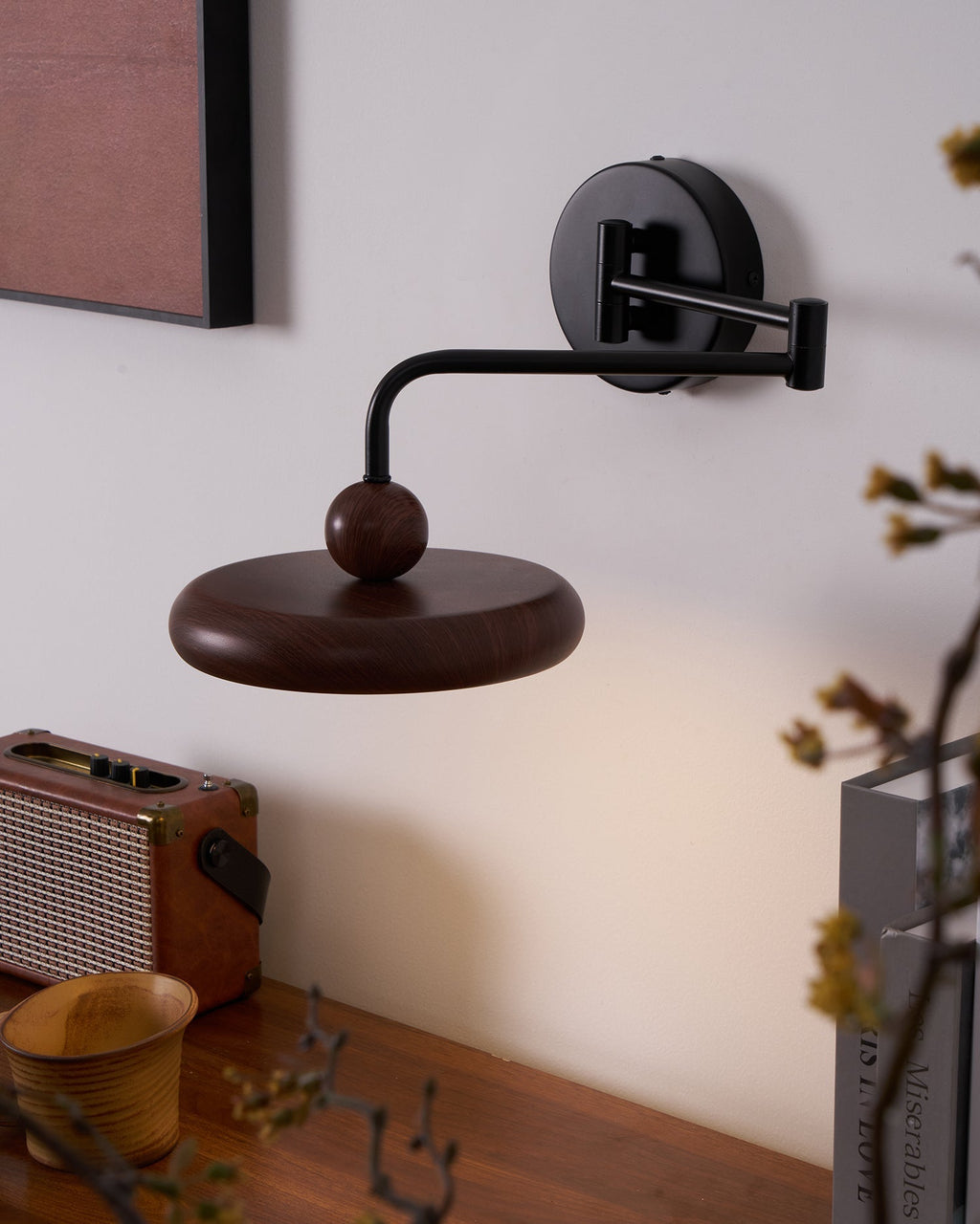Karlin Wall Light