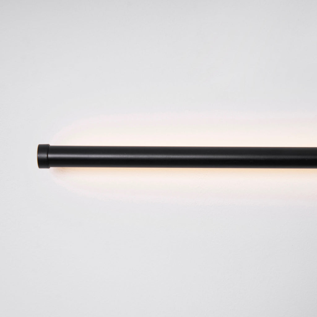 Linearo Rechargeable Wall Lamp