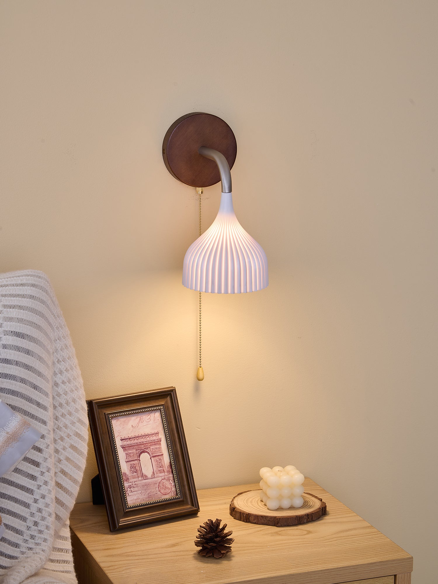 Lucina Wall Lamp