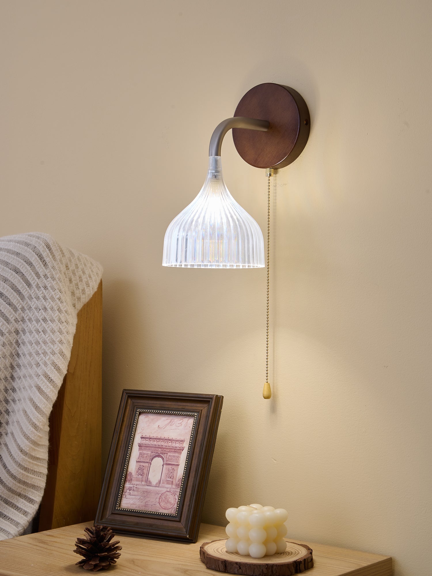 Lucina Wall Lamp