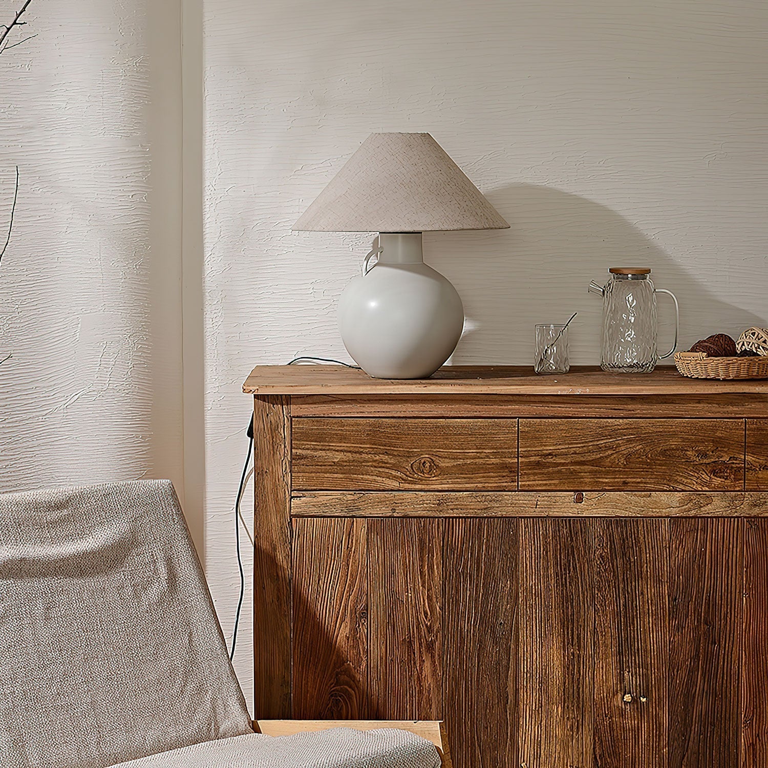 Luna Jug Table Lamp