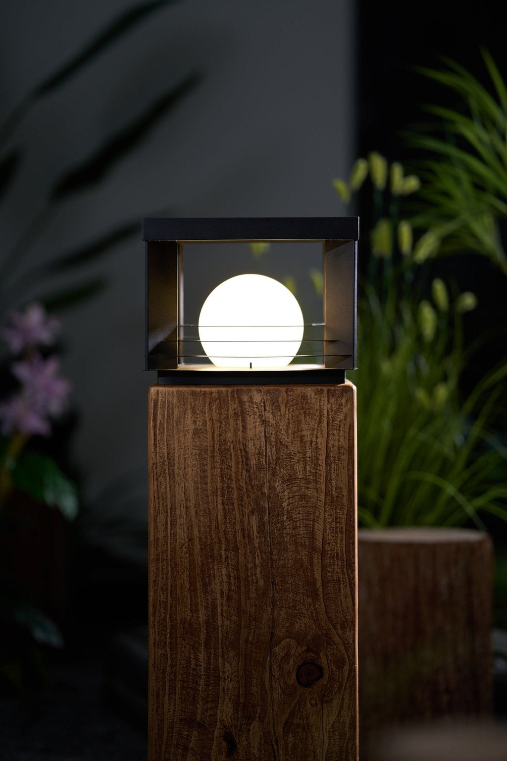 Lunar Crate Outdoor Lamp