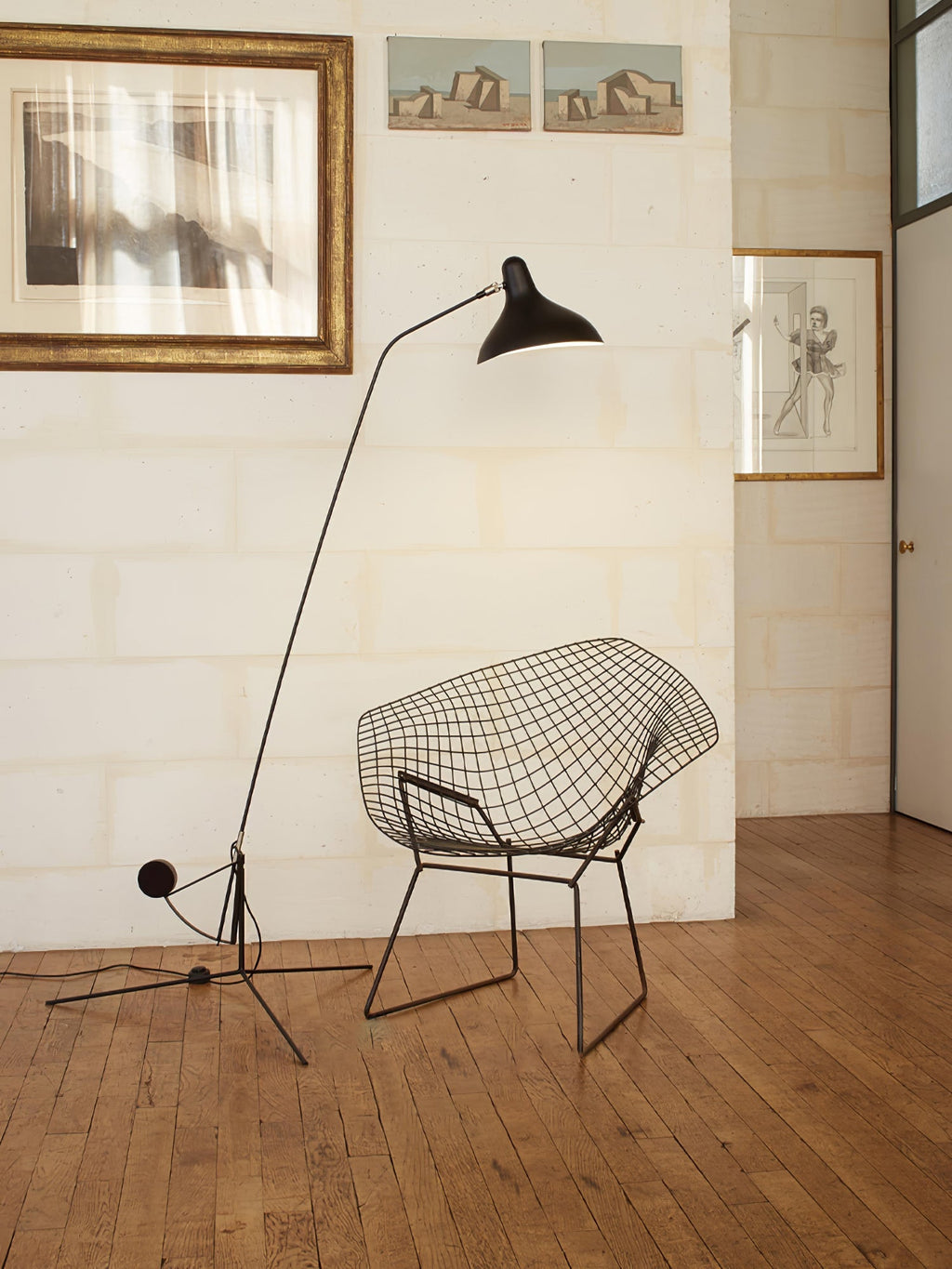 Mantis Arm Tall Lamp Floor Lamp