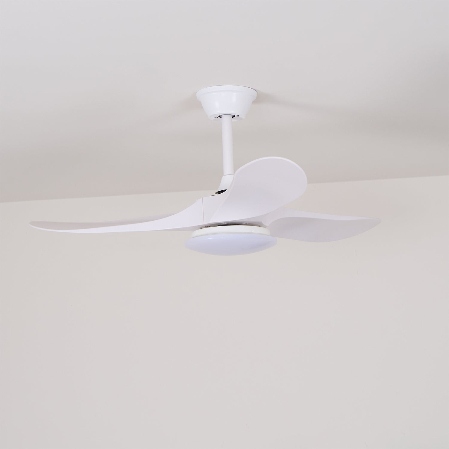 Maverick 42"/52" Ceiling light Ceiling Fan Light
