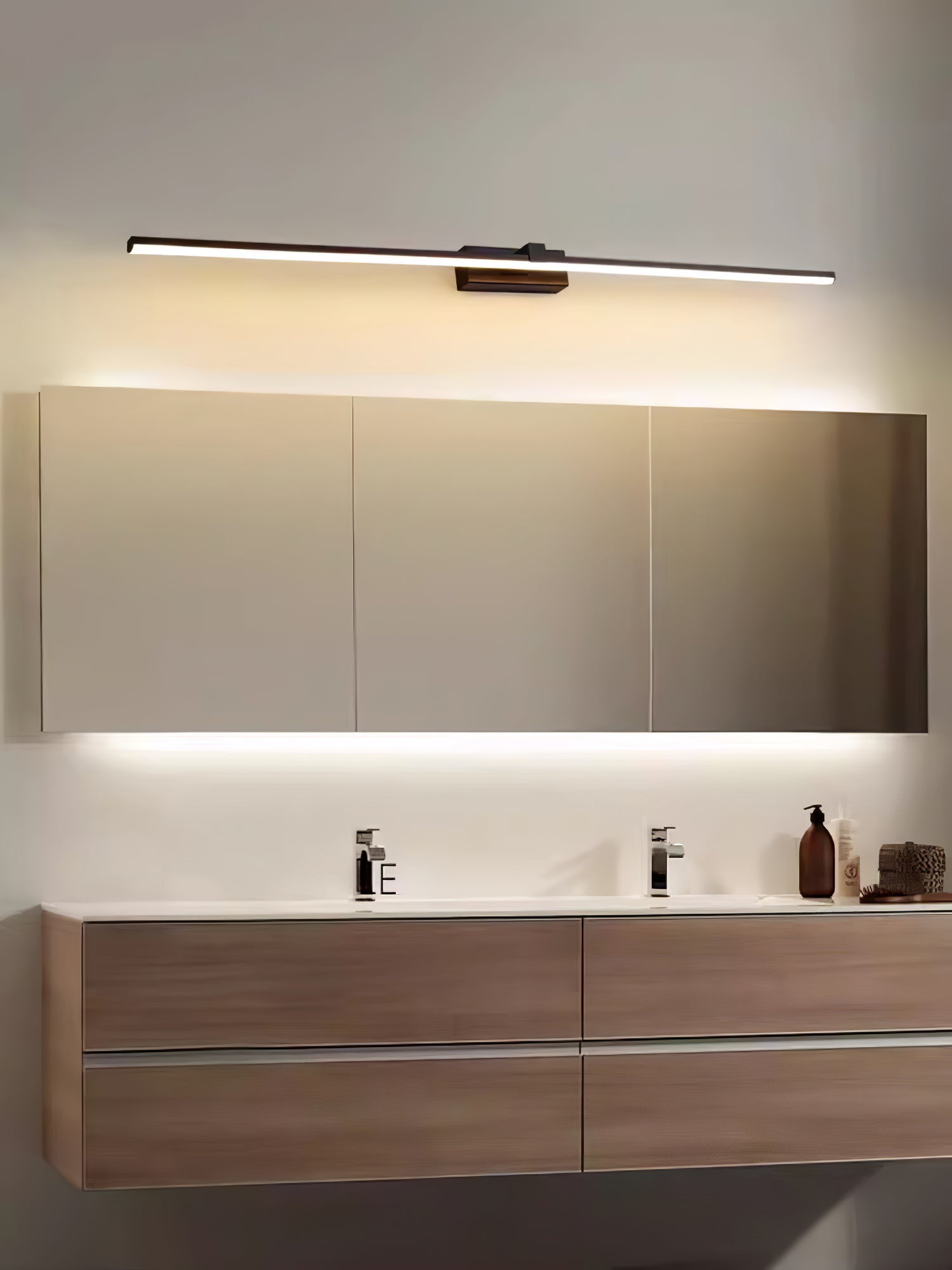 Metal Linear Mirror Sconce Wall Light