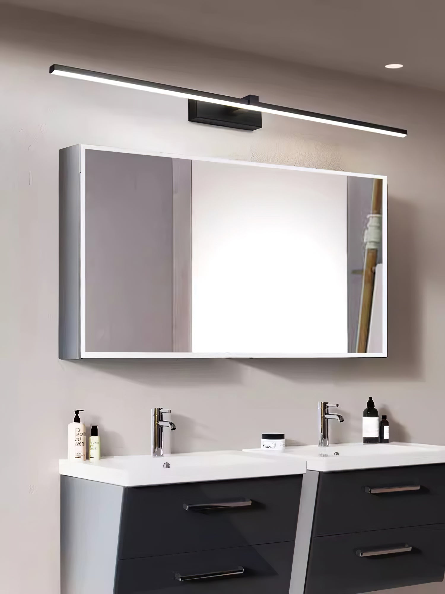 Metal Linear Mirror Sconce Wall Light