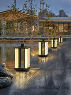 Metroluxe Post light Outdoor Light