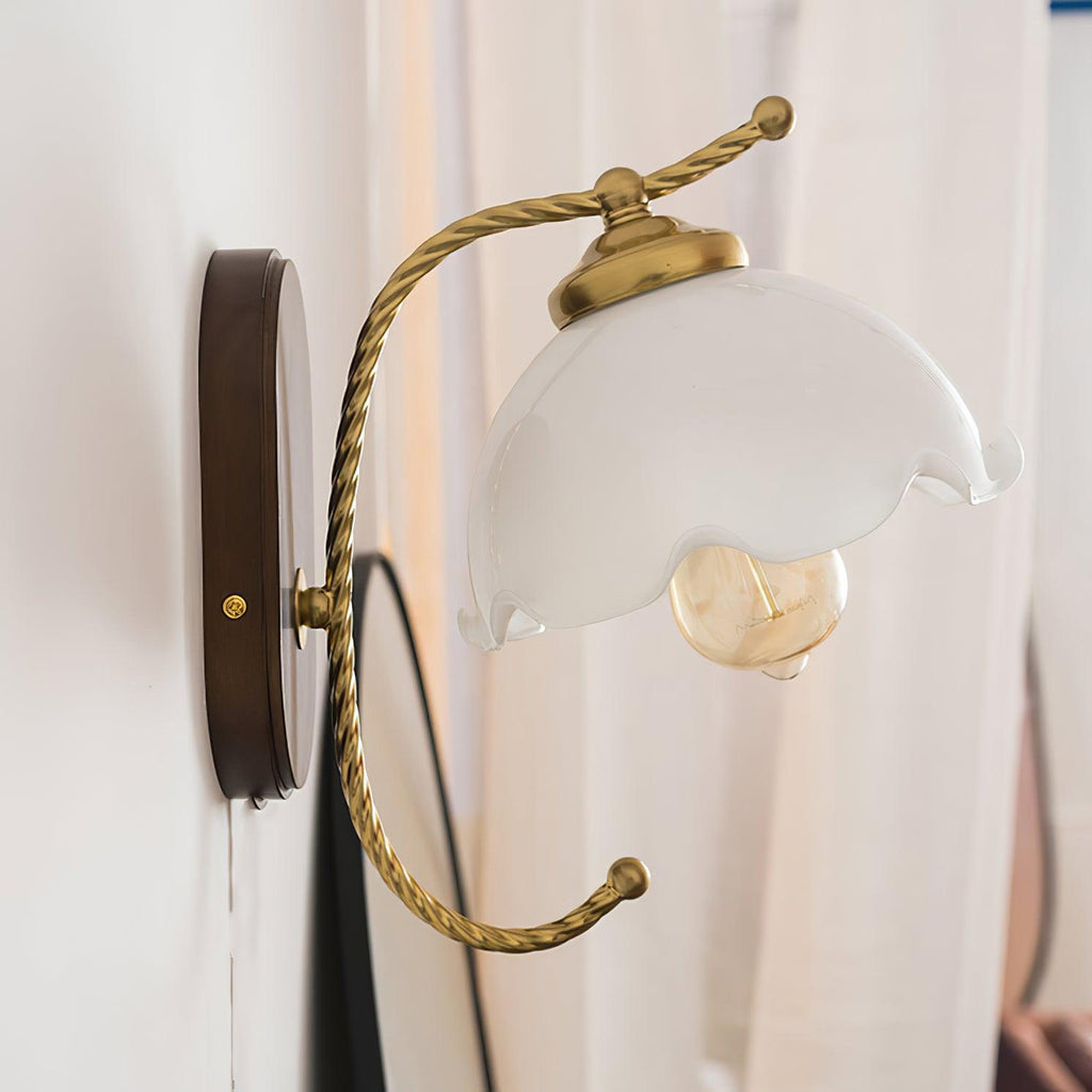 Milky Flower Wall-mounted light Wall Light