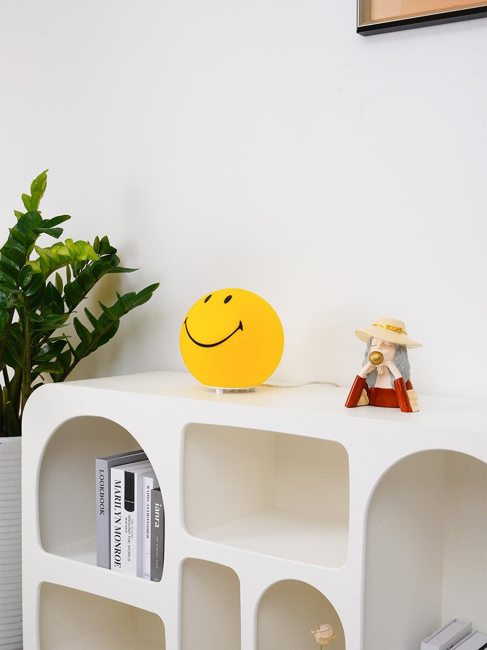 Smiling Rechargeable Built-in Battery Portable lamp Table Lamp