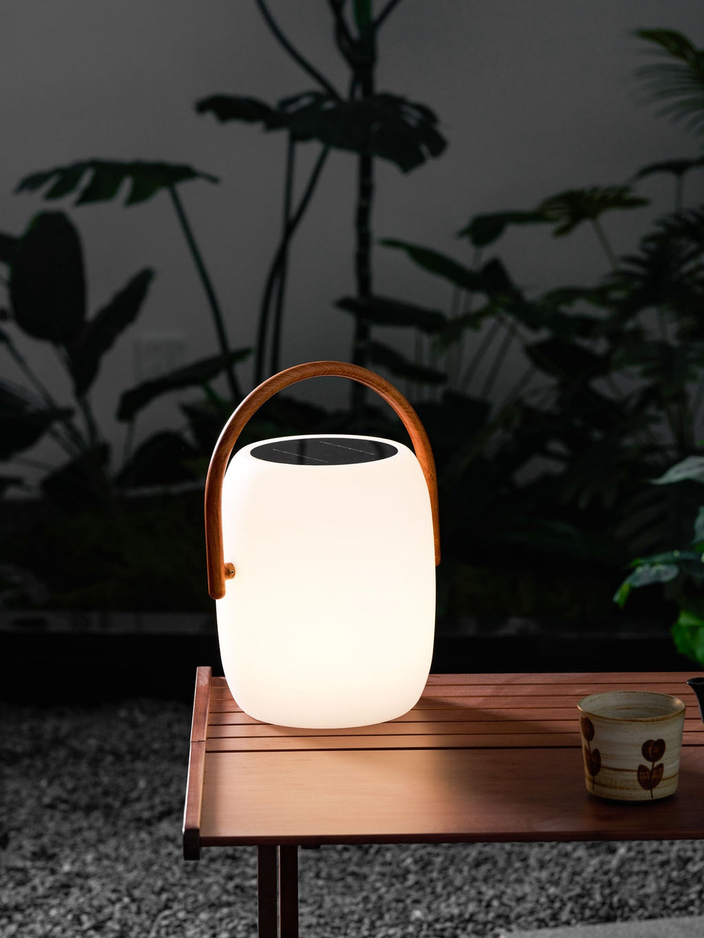 Noria Solar Outdoor Lantern Lamp