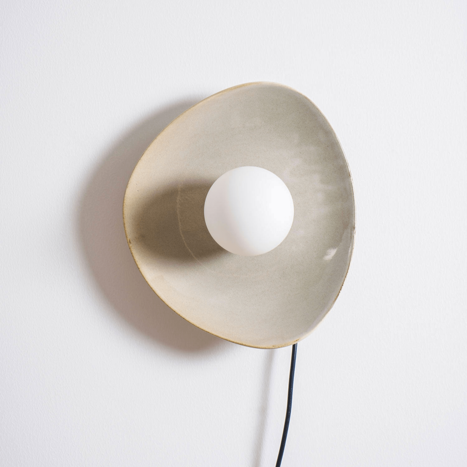 Pebble Disc Plug-in Wall Light