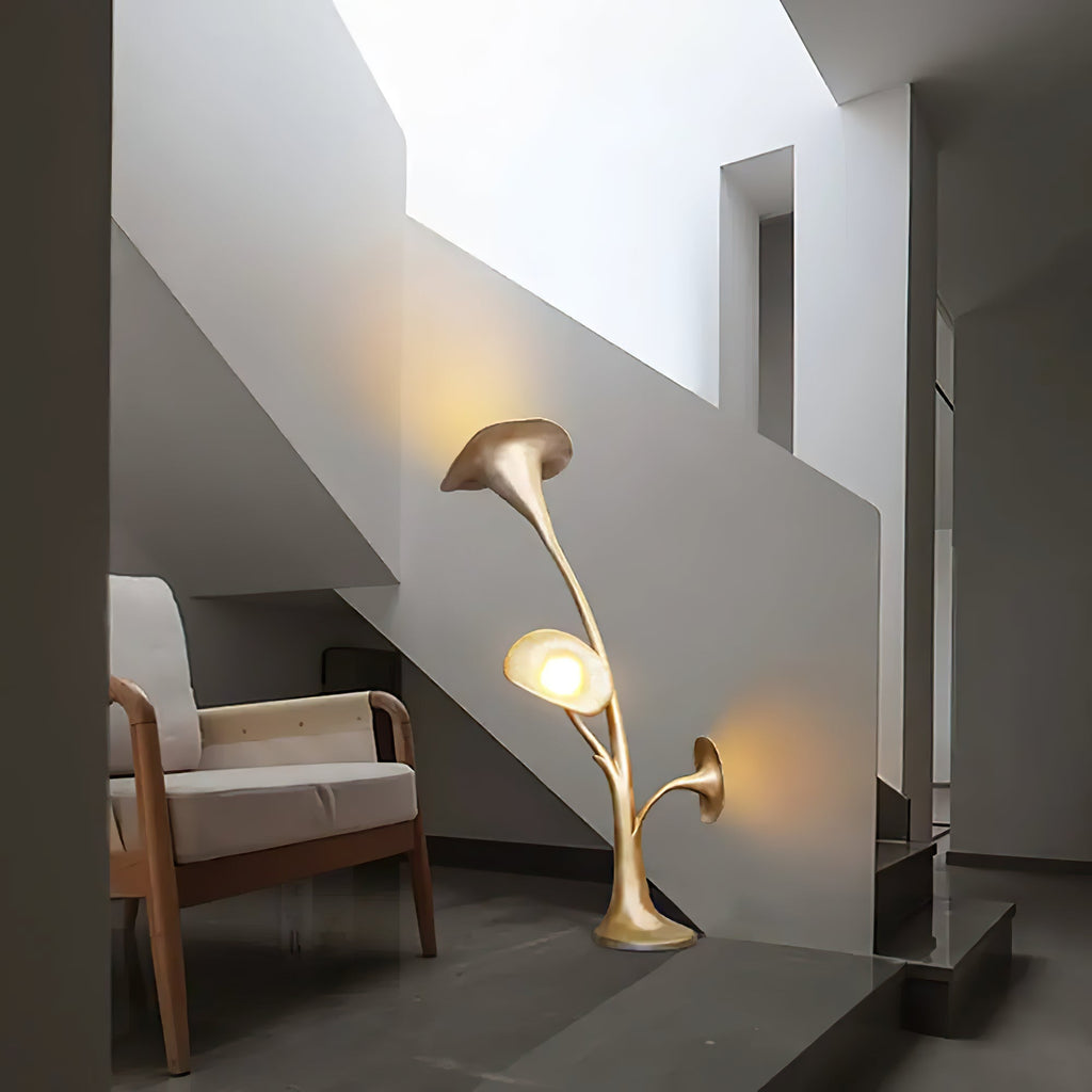 Petunia Sculpture Free-standing Lamp Floor Lamp