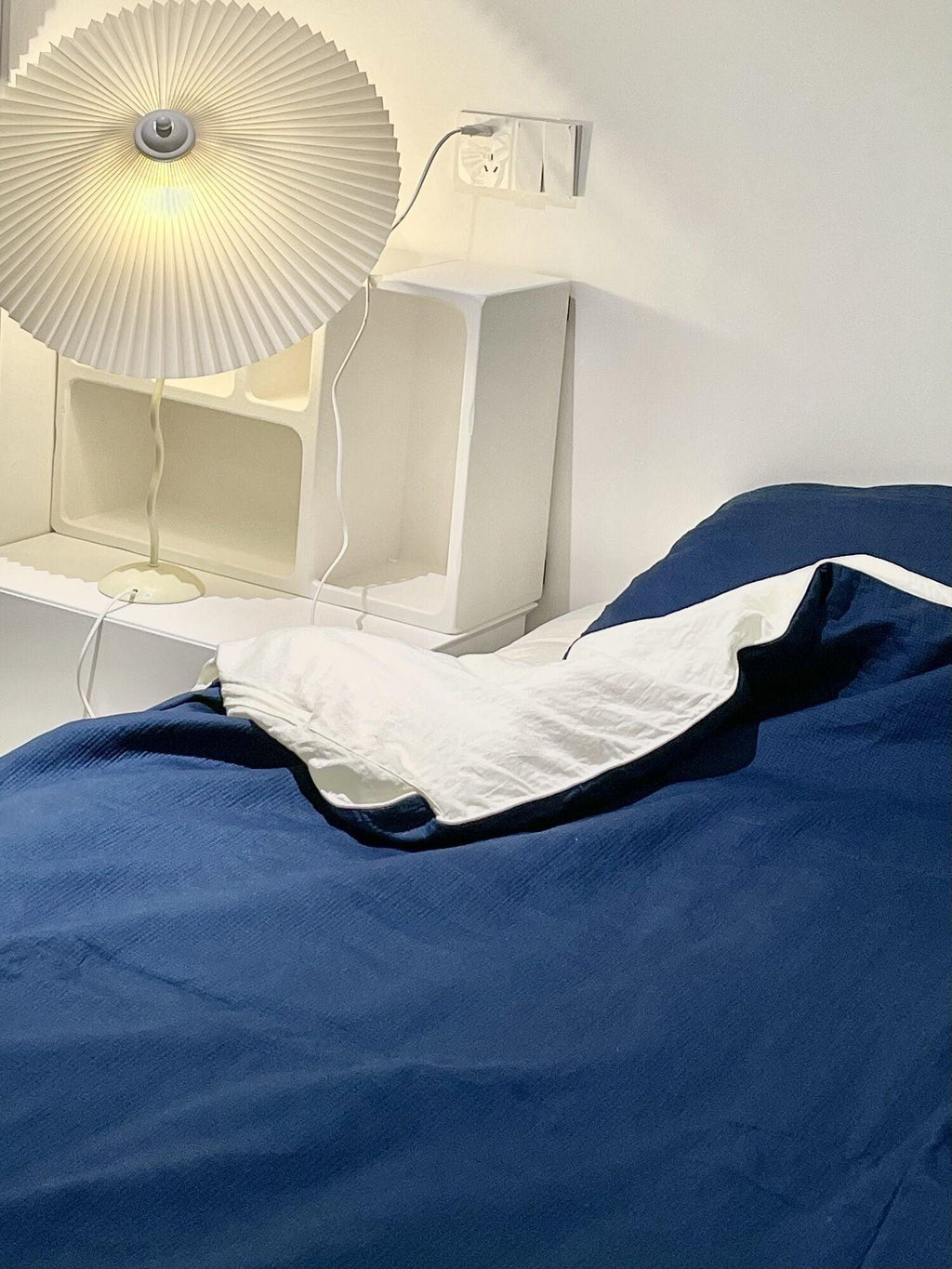 Pleated Hat Portable lamp Table Lamp