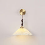 Pleated Wooden Bracket light Wall Lamp