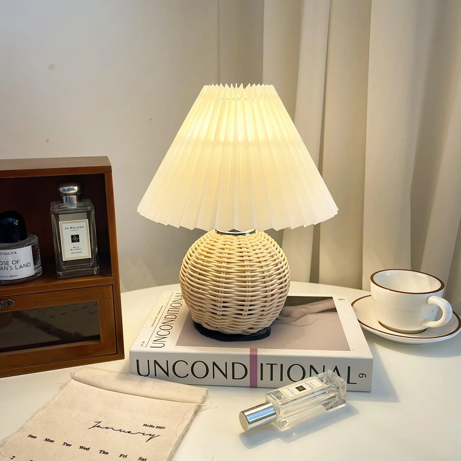 Rattan Pleated Portable lamp Table lamp