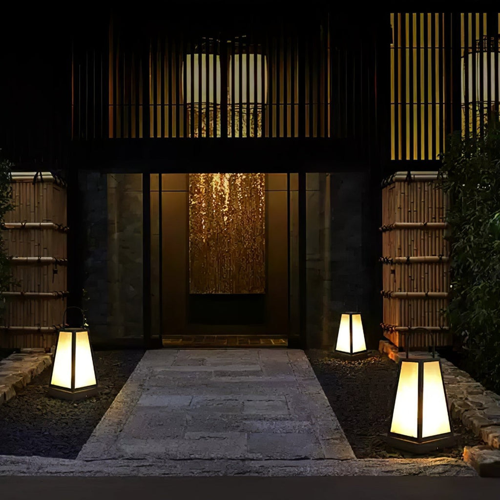 Roam Lantern Solar Exterior lamp Outdoor Lamp