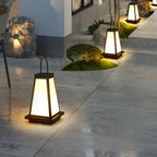 Roam Lantern Garden Architectural light Outdoor Lamp