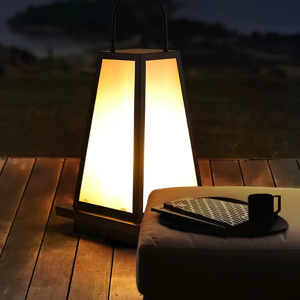 Roam Lantern Garden Architectural light Outdoor Lamp