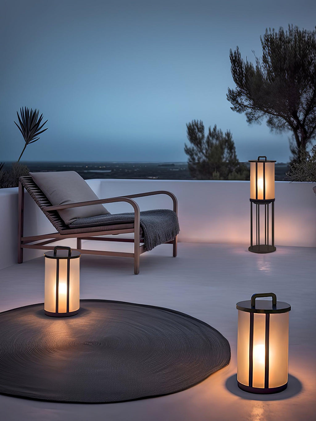 Round Pillar Acrylic Lantern Floodlight Outdoor Lamp
