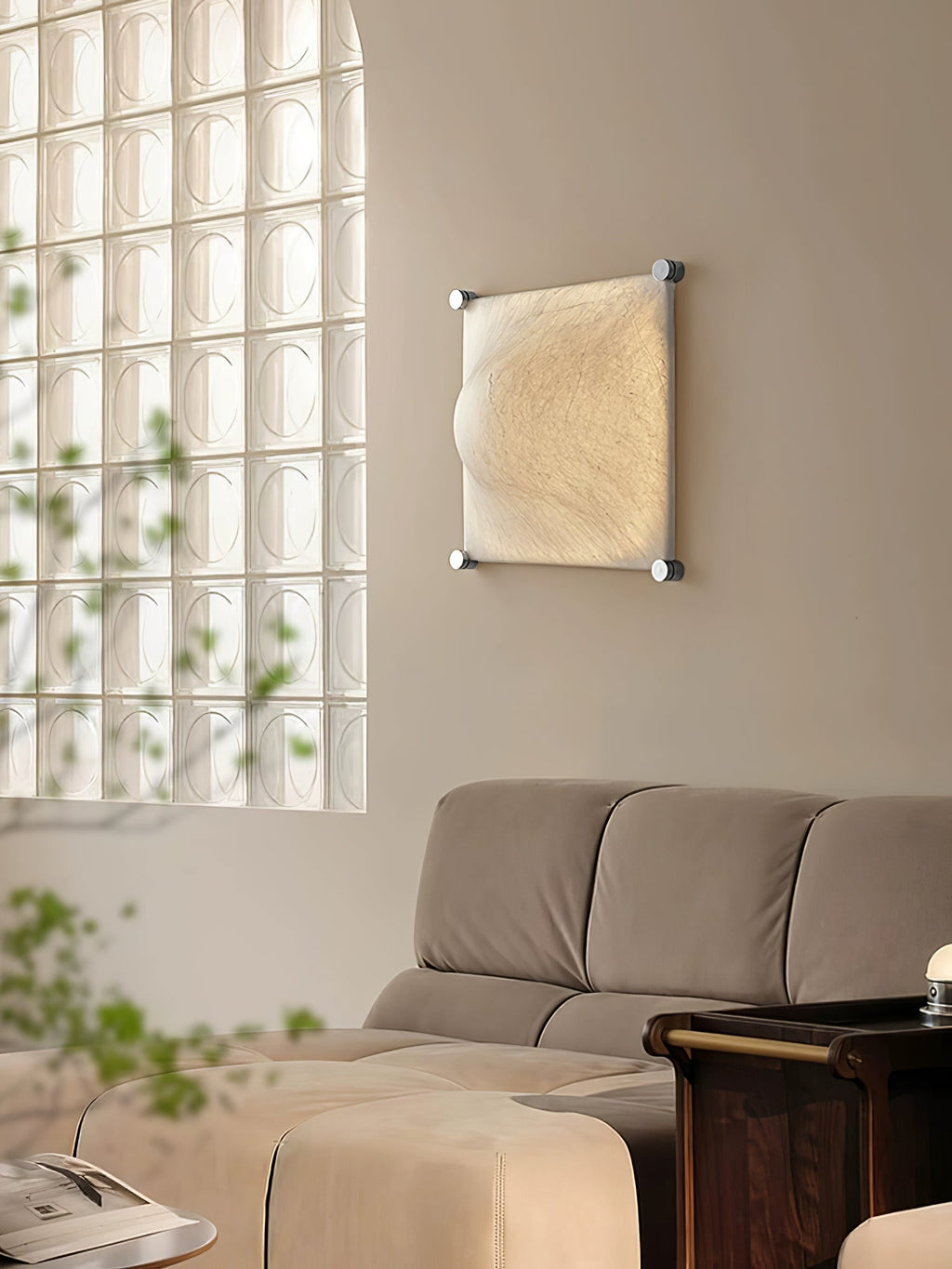Serica Wall Light