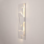 Shadows Grand Wall-mounted light Sconce