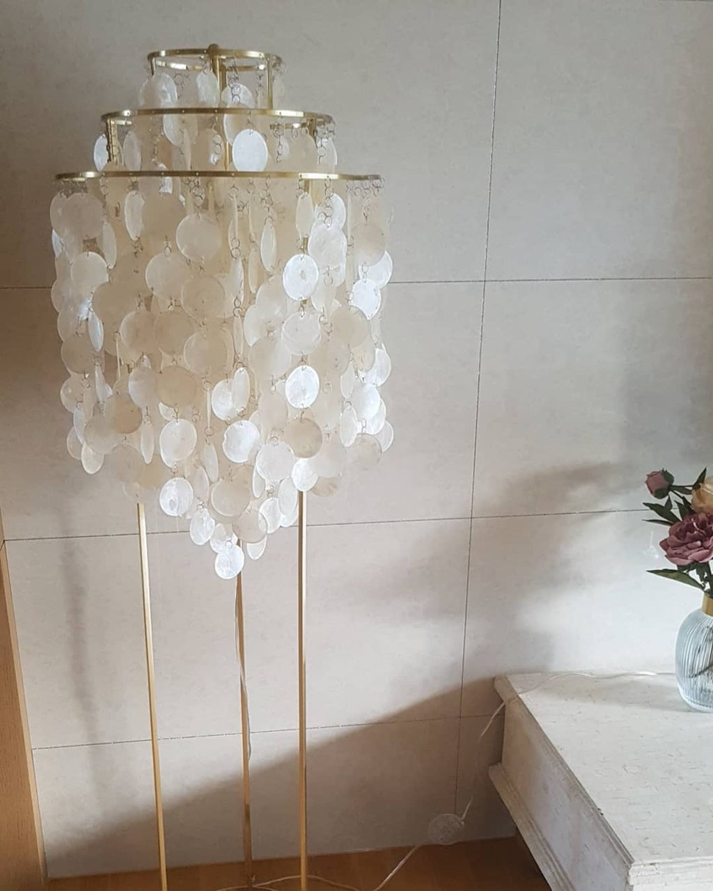 Shell Accent Lamp Floor Lamp