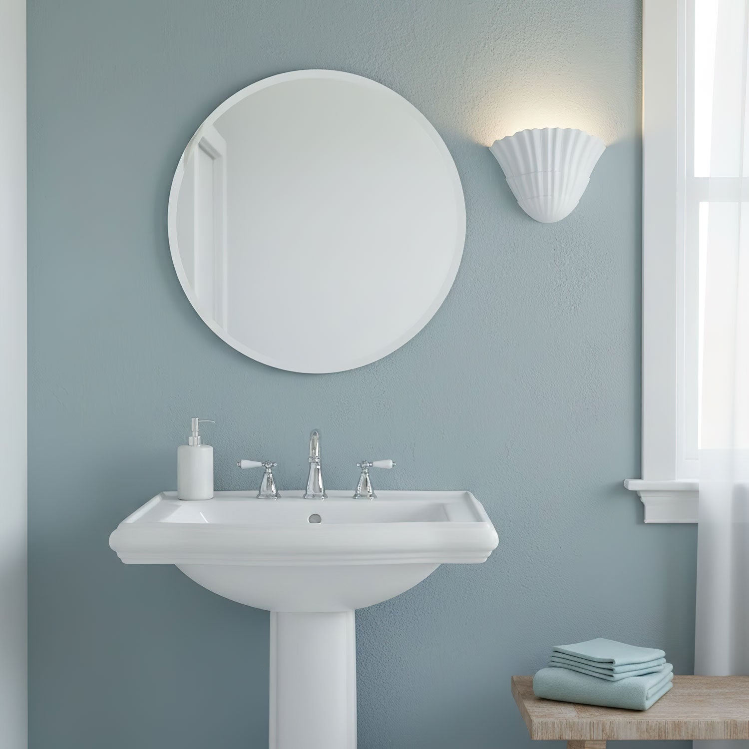 Shella Wall Light