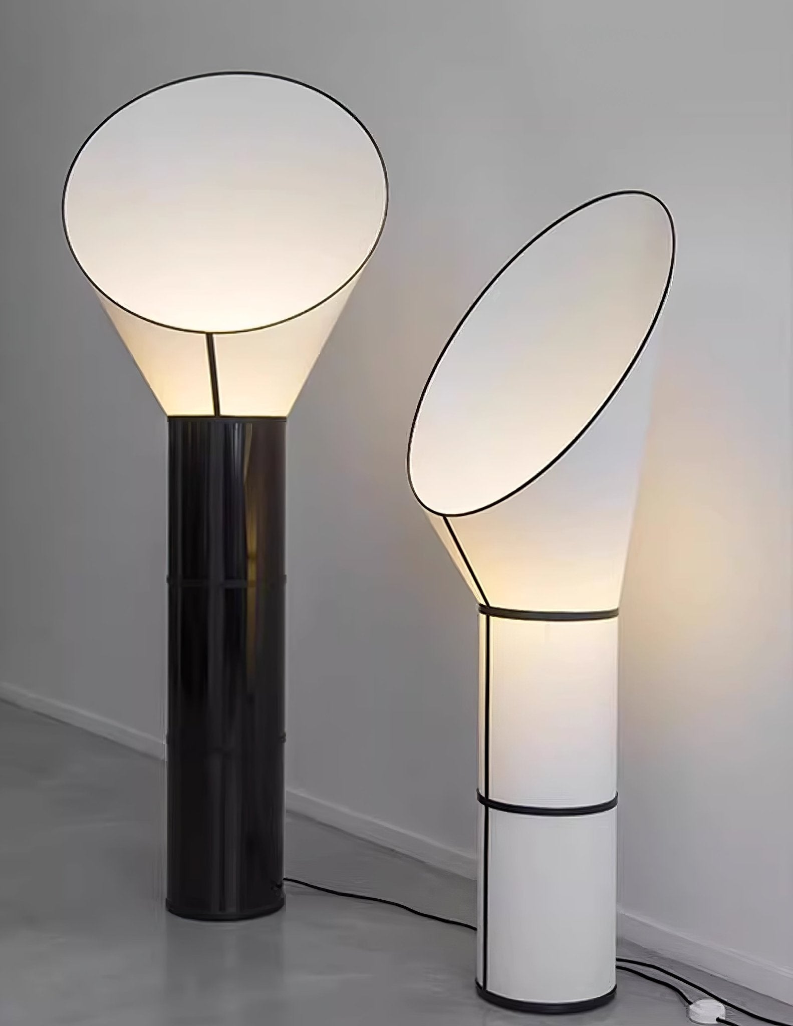 Sketch Line Floor Lamp