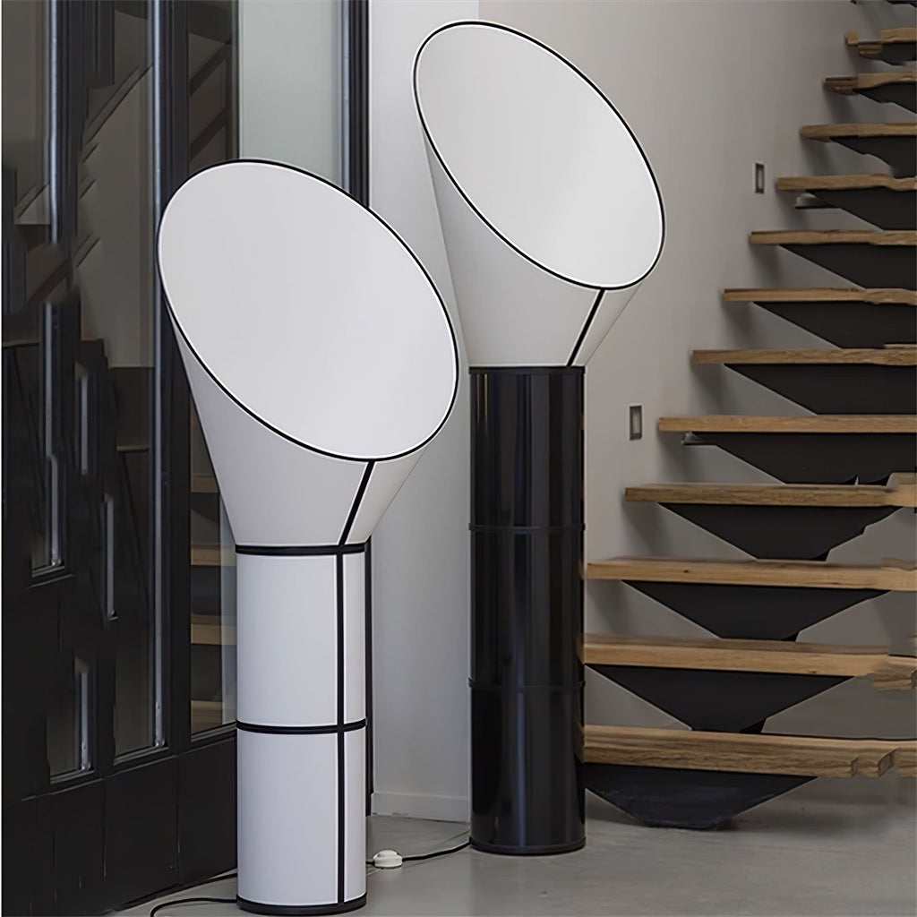 Sketch Line Floor Lamp