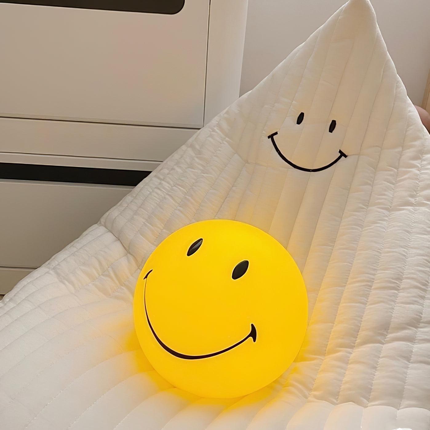 Smiling Rechargeable Built-in Battery Portable lamp Table Lamp