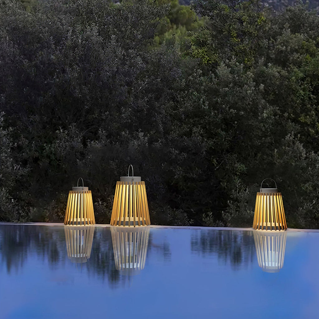 Solene Solar Outdoor Lantern Lamp