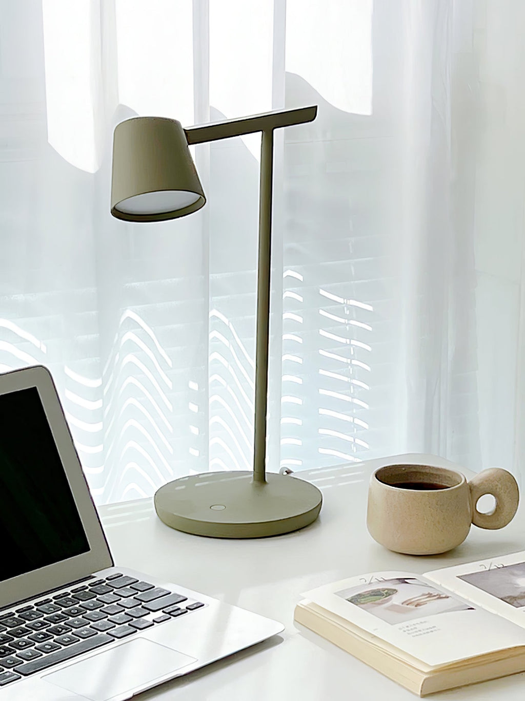 Tip Bedside lamp Table Lamp