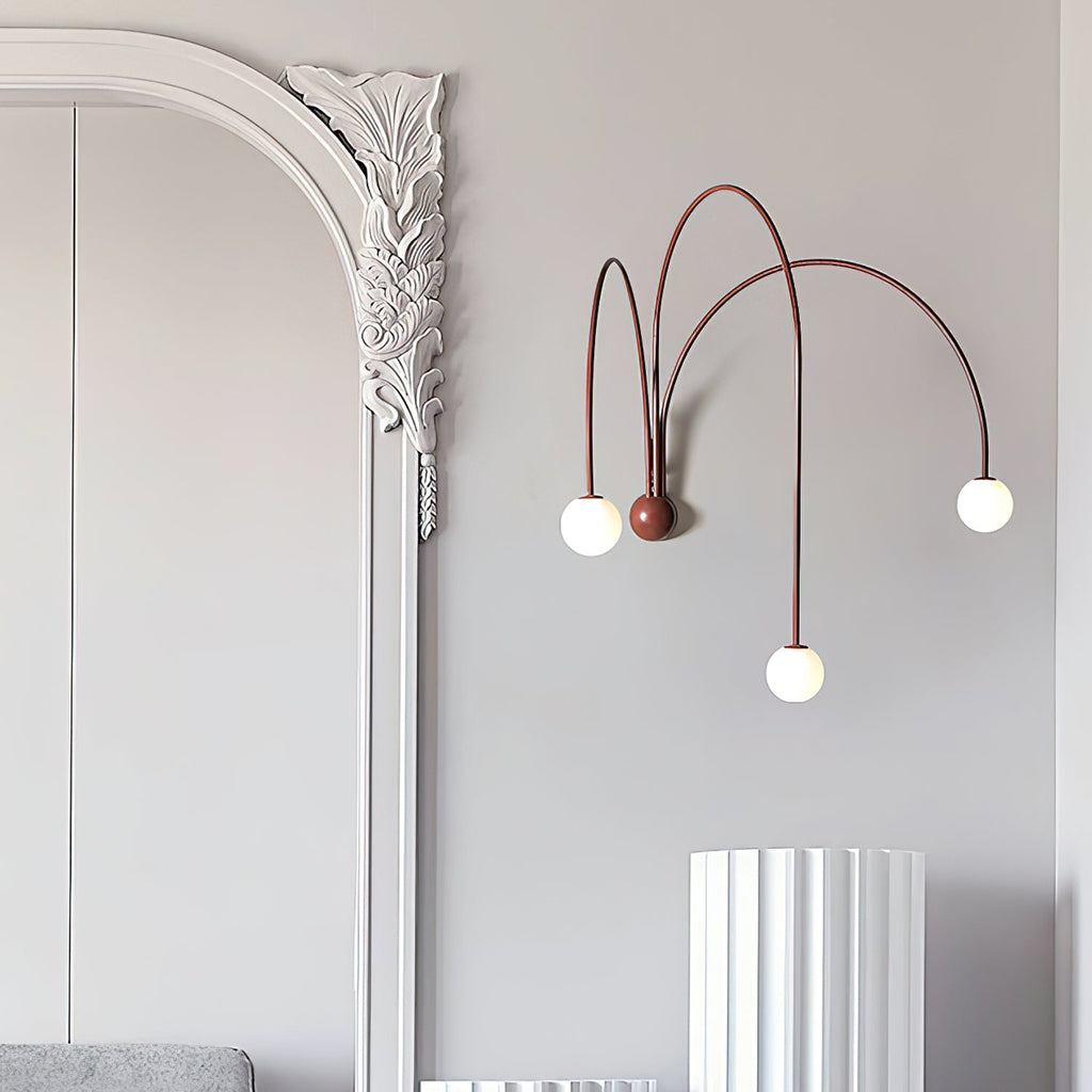 Gran Finale Wall Lamp