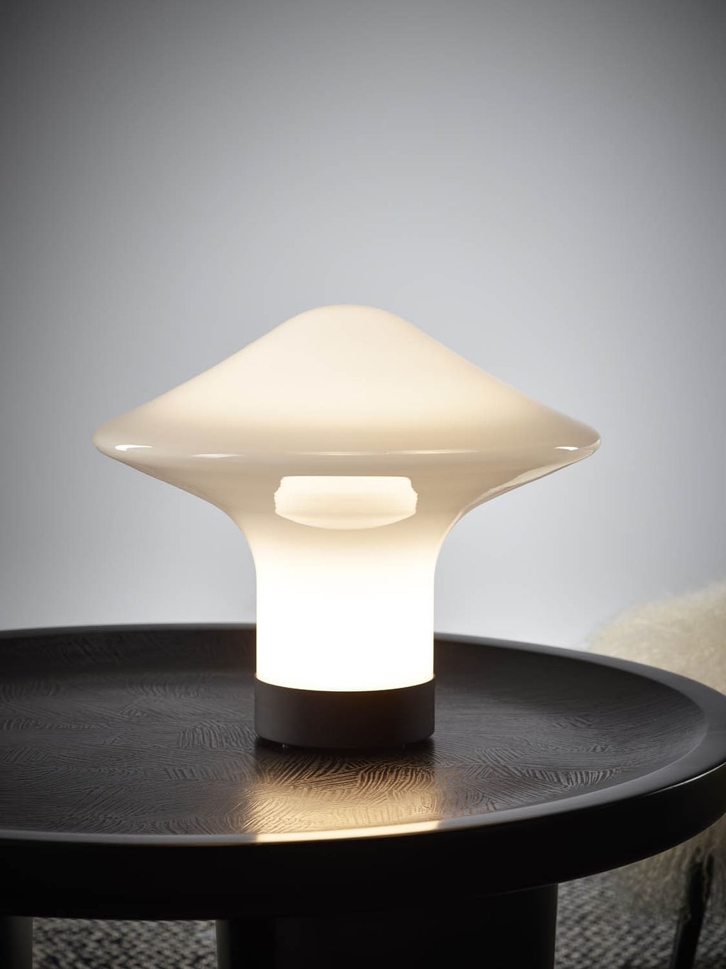 Trottola Side table lamp Table Lamp