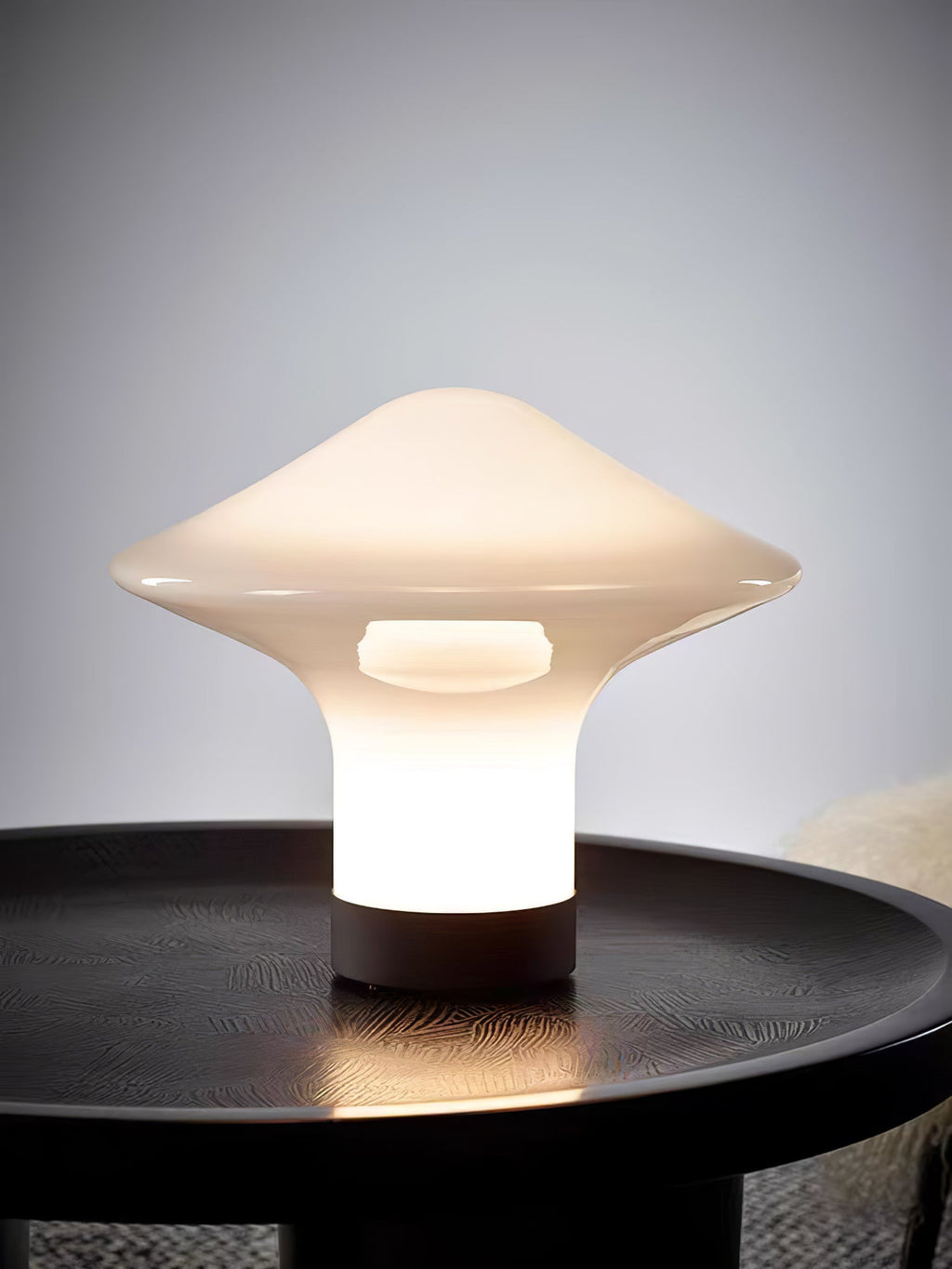 Trottola Side table lamp Table Lamp