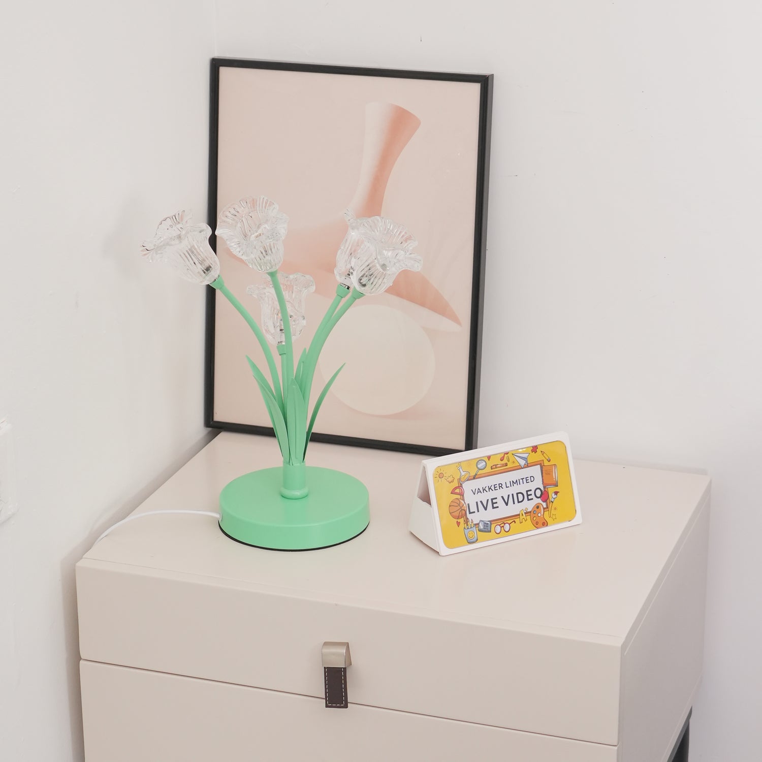 Tulip Flower Bedside lamp Table Lamp
