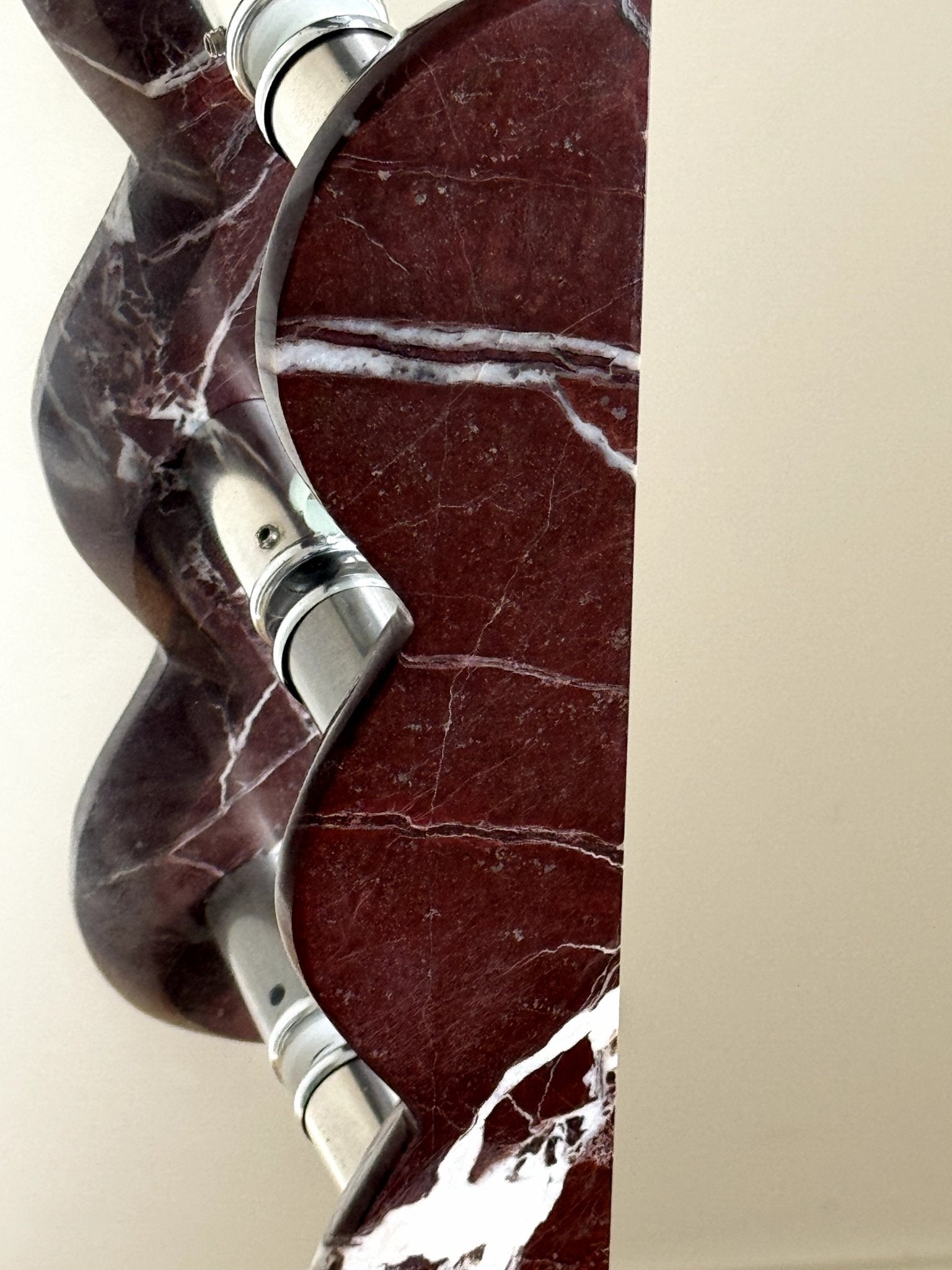 Twin-Curve Pull Handle