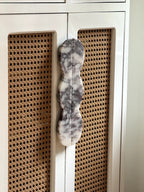 Twin-Curve Pull Handle