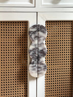 Twin-Curve Pull Handle